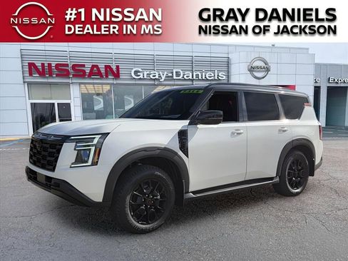 New 2025 Nissan Armada PRO-4X w/ Pro-4X Premium Package AWD/4WD image 5