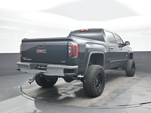 Used 2018 GMC Sierra 1500 SLT w/ Texas SLT Premium Package AWD/4WD image 6