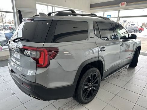 Used 2022 GMC Acadia SLE w/ GMC Pro Grade Package image 4