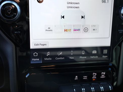 Used 2024 RAM 1500 Big Horn image 12