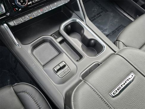 New 2026 GMC Sierra 3500 Denali w/ Denali Reserve Package image 22