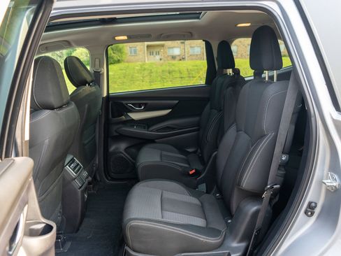 Used 2021 Subaru Ascent Premium w/ Sport Package AWD/4WD image 31