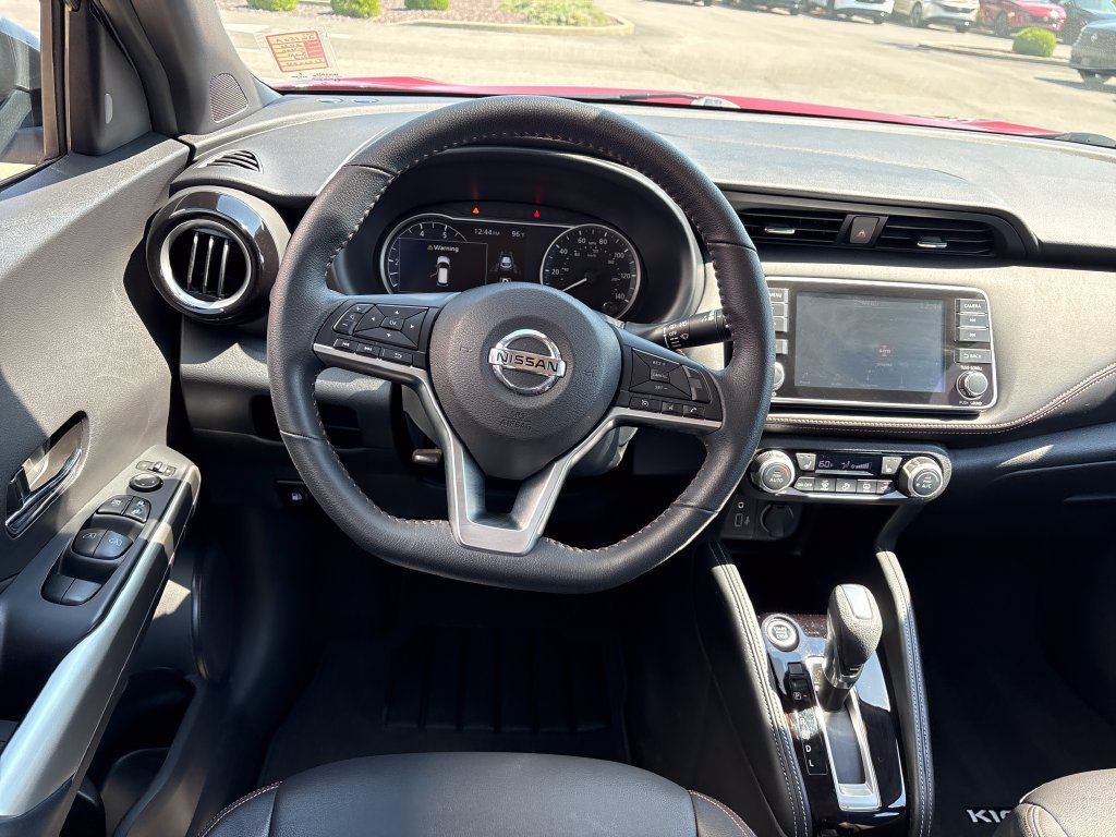 Certified 2020 Nissan Kicks SR w/ SR Premium Package FWD image 13