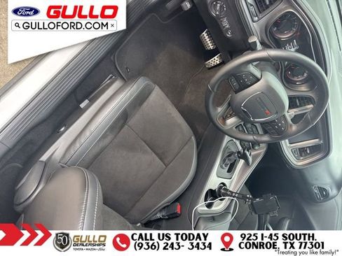 Used 2023 Dodge Challenger R/T w/ Plus Package RWD image 7