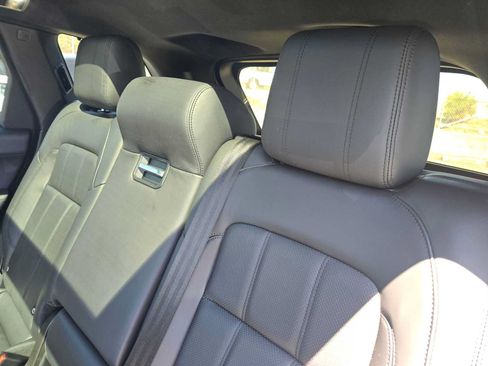 Used 2018 Land Rover Range Rover Sport HSE AWD/4WD image 18