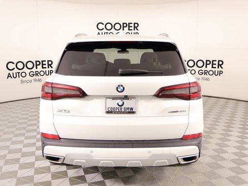 Used 2023 BMW X5 sDrive40i w/ Premium Package image 23