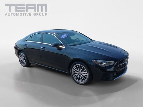 Used 2025 Mercedes-Benz CLA 250 image 1