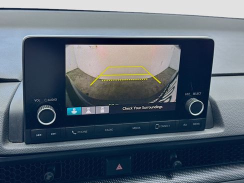 Used 2024 Honda CR-V LX image 10