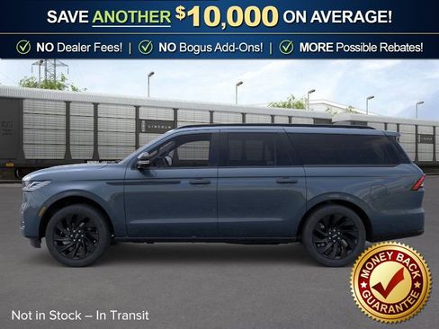 New 2026 Lincoln Navigator L Reserve w/ Jet Appearance Package image 4