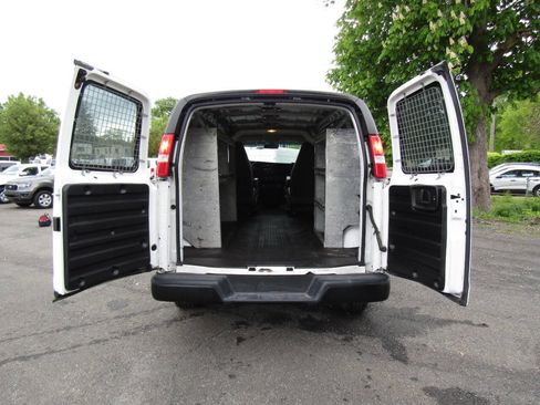 Used 2021 Chevrolet Express 2500 w/ Driver Convenience Package RWD image 17