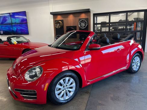 Used 2018 Volkswagen Beetle 2.0T Coast FWD image 5