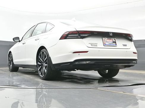 Certified 2023 Honda Accord Touring image 22