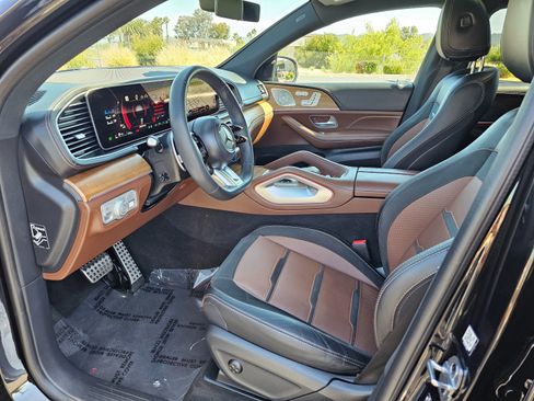 Used 2024 Mercedes-Benz GLE 53 AMG 4MATIC Coupe image 16