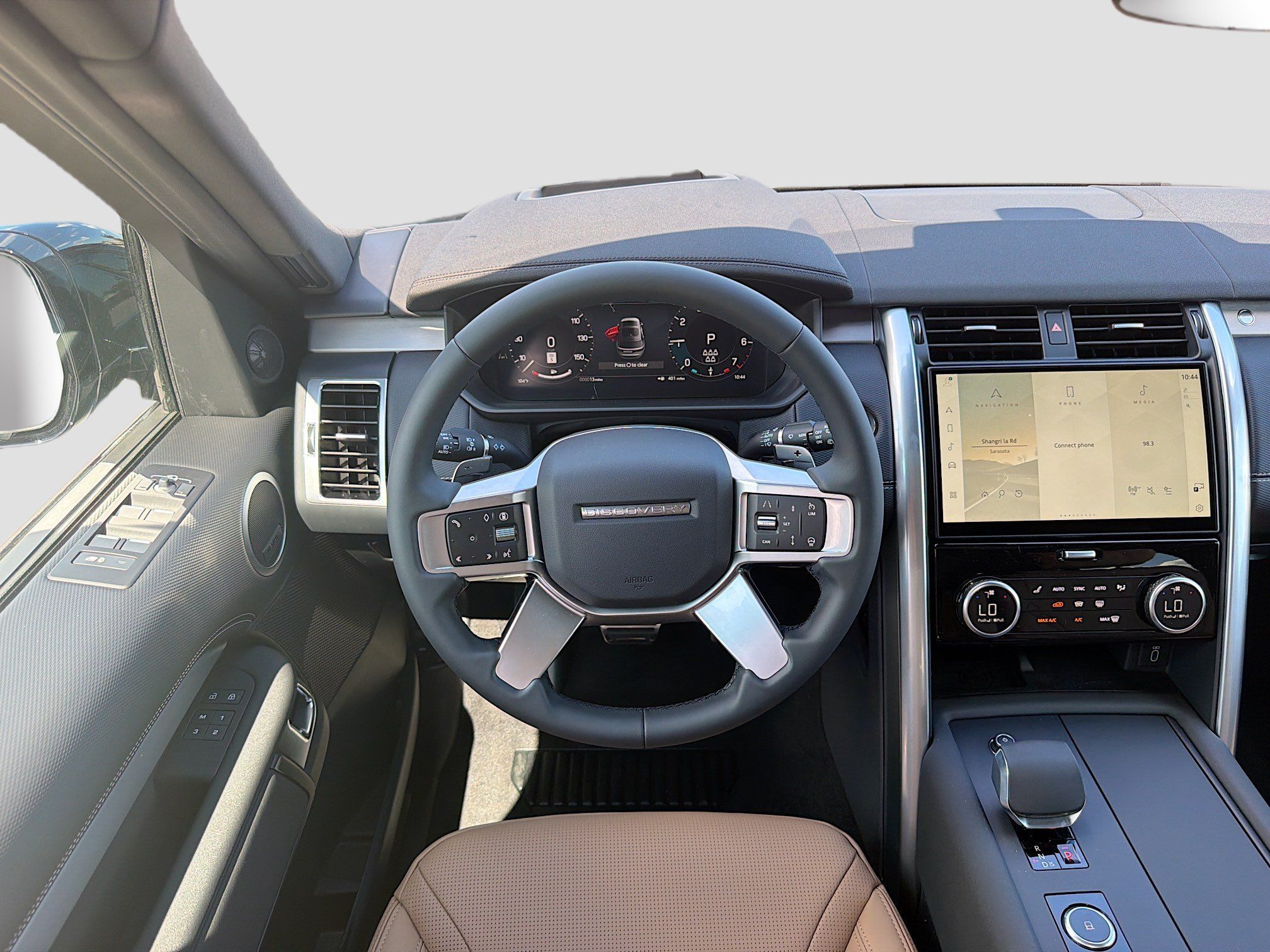 New 2026 Land Rover Discovery Limited Edition AWD/4WD image 18