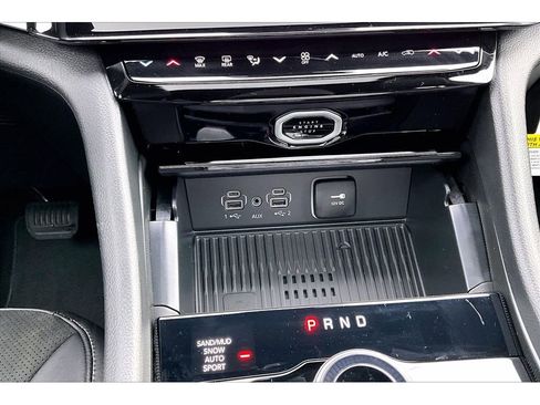 New 2026 Jeep Grand Cherokee Altitude image 16