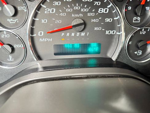 Used 2024 Chevrolet Express 3500 LT w/ LT Preferred Equipment Group image 38