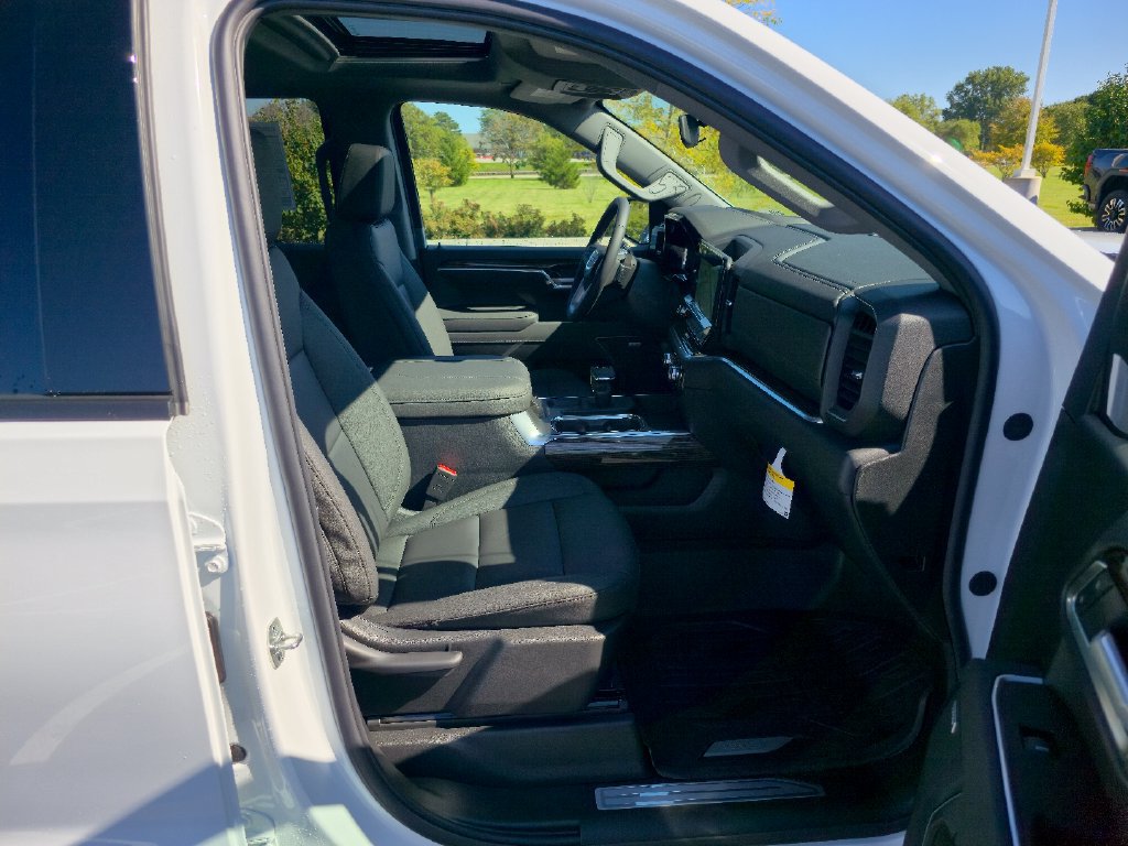 New 2026 GMC Sierra 1500 Elevation w/ Elevation Premium Package AWD/4WD image 28