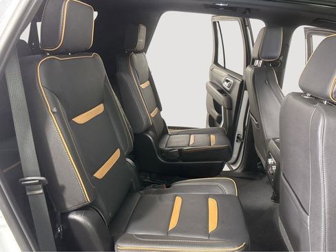 Used 2024 GMC Yukon AT4 image 26