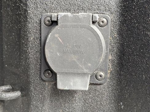 Certified 2021 Chevrolet Silverado 1500 RST w/ Texas Edition Plus image 15