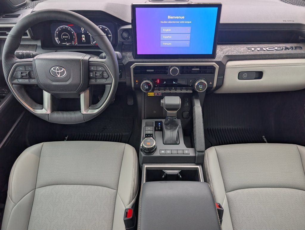 Used 2026 Toyota Tacoma Limited AWD/4WD image 33