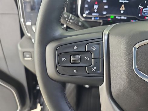 Certified 2025 GMC Sierra 2500 SLT w/ SLT Premium Package image 22