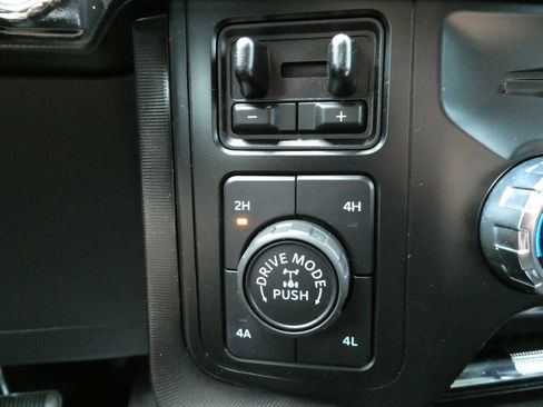 Used 2023 Ford F150 Raptor w/ Equipment Group 802A Raptor R AWD/4WD image 31