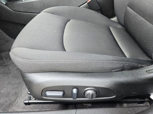 Used 2024 Chevrolet Malibu LT FWD image 16