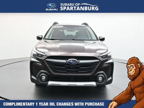 Used 2025 Subaru Outback Limited AWD/4WD image 8