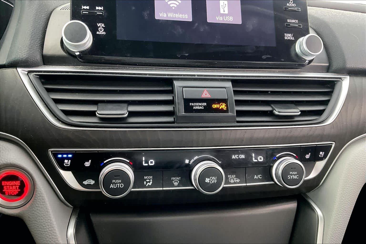 Used 2018 Honda Accord Touring image 31