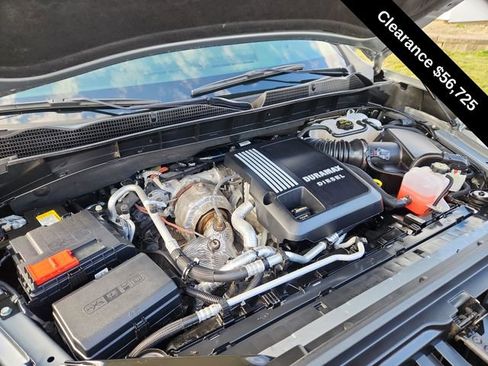 Used 2025 GMC Sierra 1500 AT4 w/ AT4 Premium Package image 14