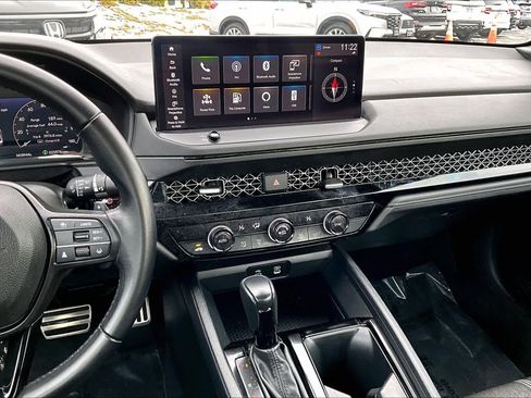 Used 2023 Honda Accord Sport image 6