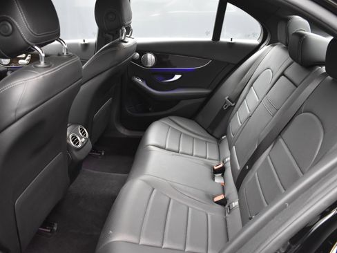 Used 2021 Mercedes-Benz C 300 4MATIC Sedan w/ Premium Package image 15