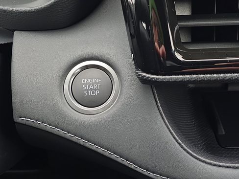 New 2025 Toyota Highlander XSE image 30