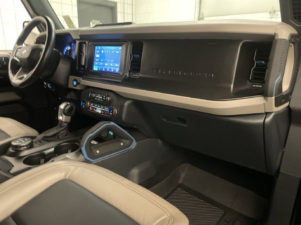 Used 2022 Ford Bronco Wildtrak AWD/4WD image 22