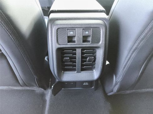 New 2026 Ford Bronco Outer Banks AWD/4WD image 28