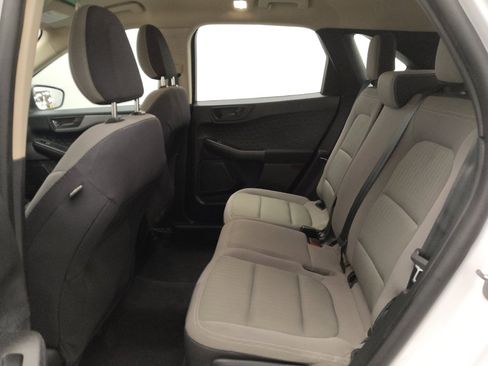 Used 2020 Ford Escape S image 18