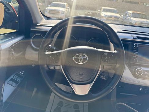 Used 2017 Toyota RAV4 XLE FWD image 18