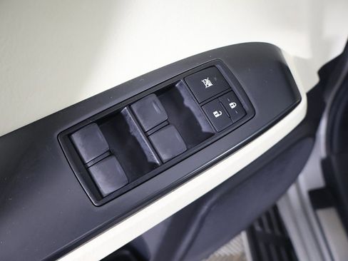 Used 2023 Lexus GX 460 Premium image 40