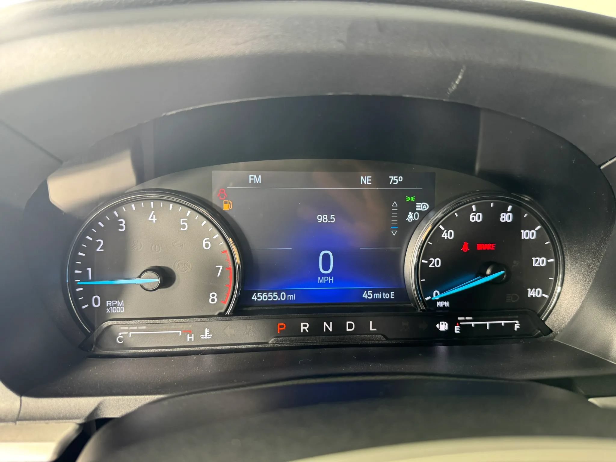 Used 2022 Ford Explorer XLT w/ Equipment Group 202A AWD/4WD image 14