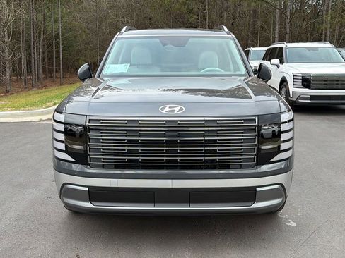 New 2026 Hyundai Palisade FWD Hybrid image 2