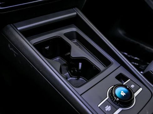 New 2026 Volkswagen Tiguan SE AWD/4WD image 15