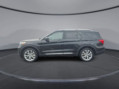 Certified 2022 Ford Explorer Platinum w/ Technology Package image 5