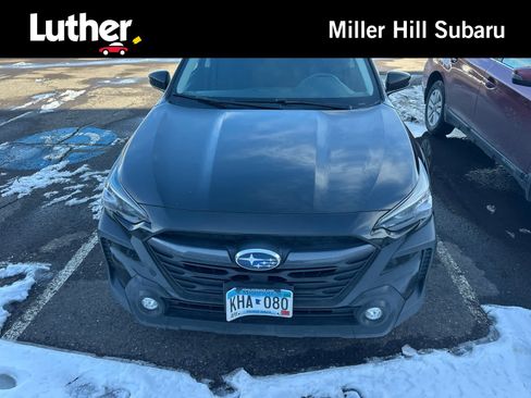 Used 2024 Subaru Outback Premium image 1