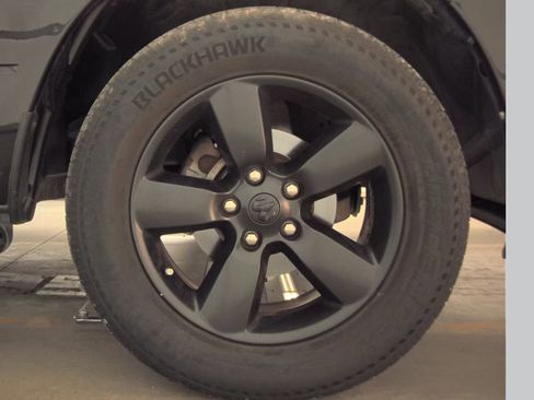 Used 2016 RAM 1500 Express w/ Black Ram 1500 Express Group image 10