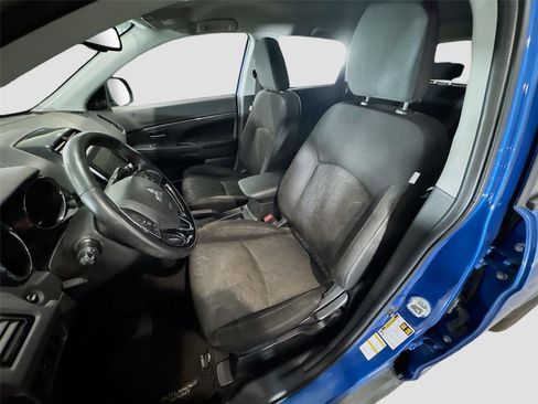 Used 2021 Mitsubishi Outlander Sport LE FWD image 10