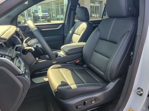 New 2026 GMC Acadia Elevation w/ Black Edition AWD/4WD image 10