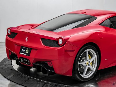 Used 2014 Ferrari 458 Italia Coupe RWD image 24