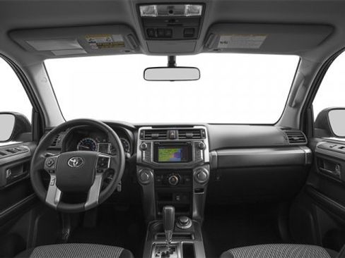 Used 2014 Toyota 4Runner SR5 image 4