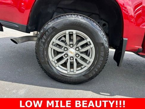 Used 2023 Chevrolet Colorado LT w/ LT Convenience Package image 7