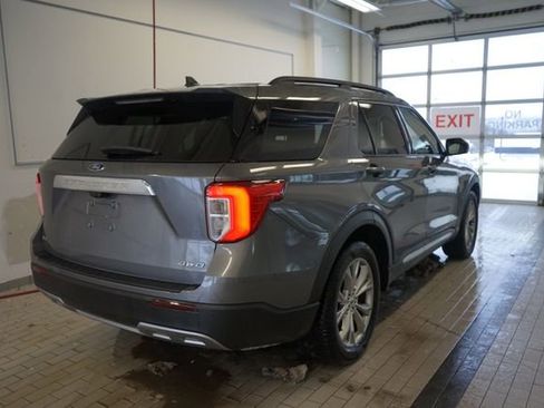 Used 2021 Ford Explorer XLT w/ Equipment Group 202A image 14